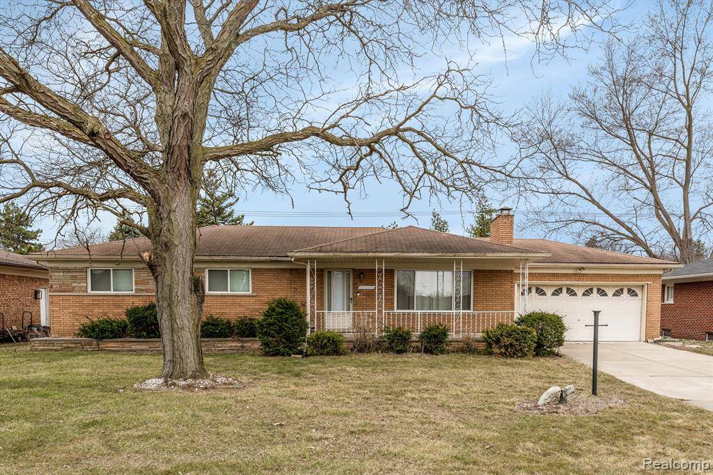 Sterling Heights, MI 48312,37639 ANDREW Drive