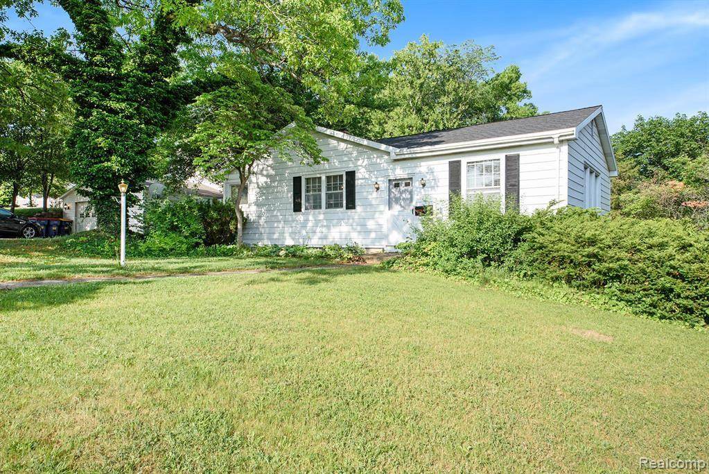 Grand Rapids, MI 49506,1211 PLYMOUTH Avenue SE