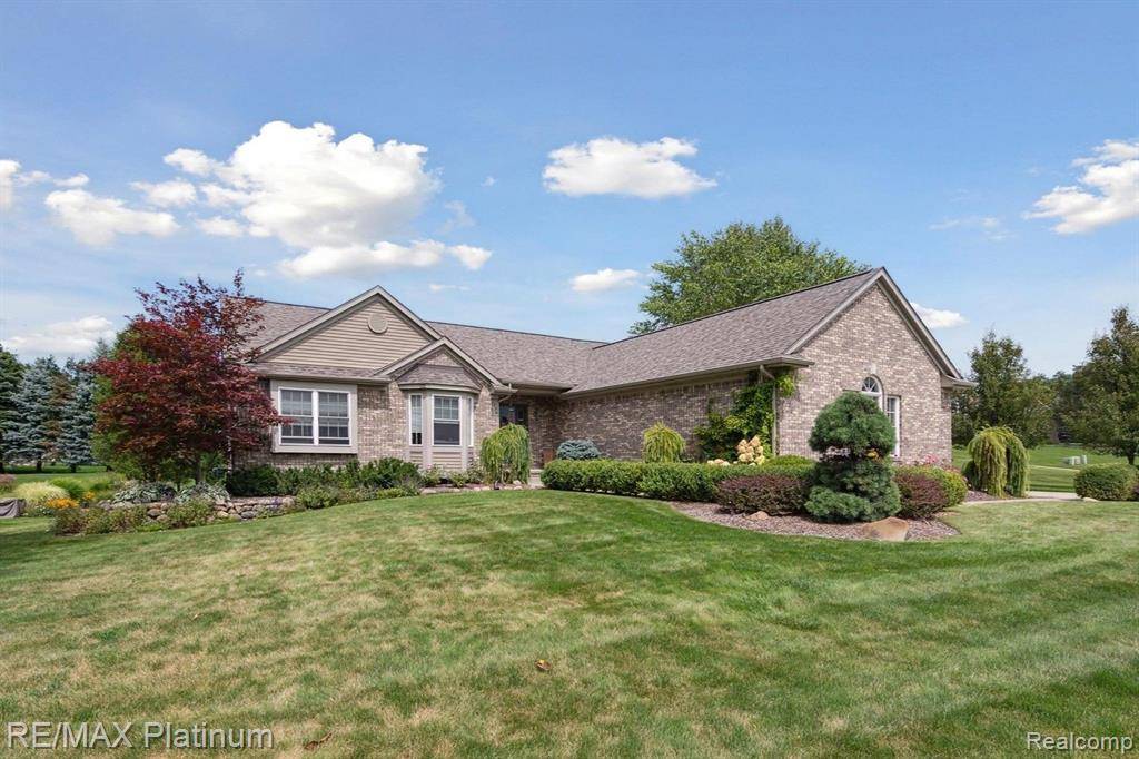 Hartland Twp, MI 48855,8927 Giovanni Ct