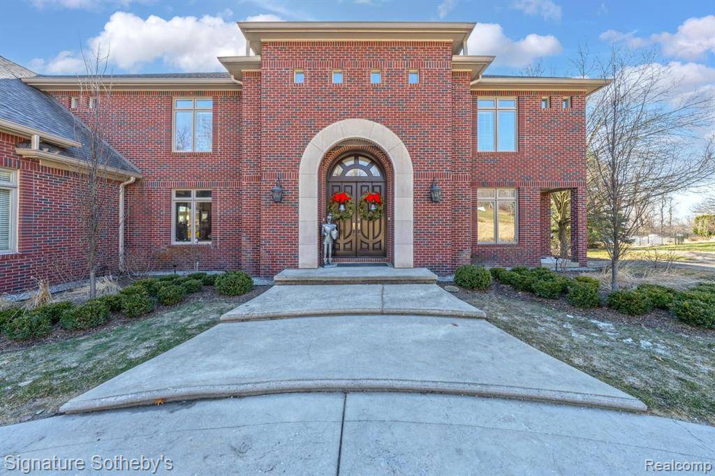 Independence Twp, MI 48348,5001 FOREST VALLEY