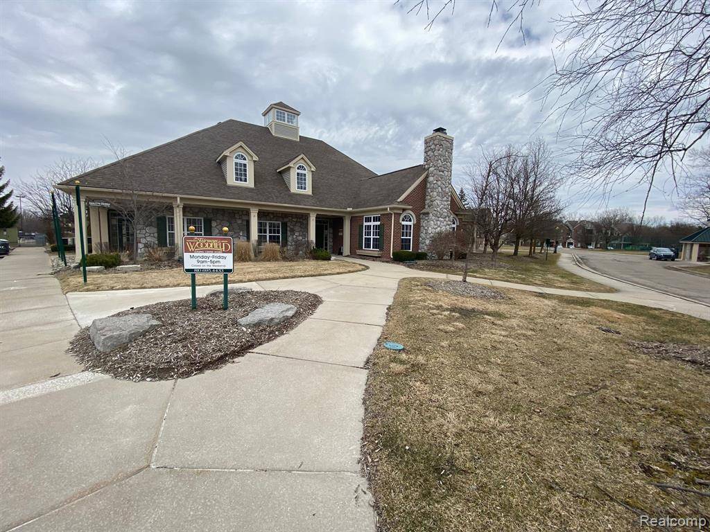 Grand Blanc Twp, MI 48439,14306 PINEHURST Lane