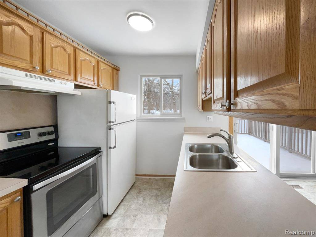 Westland, MI 48185,34215 FLORENCE Street