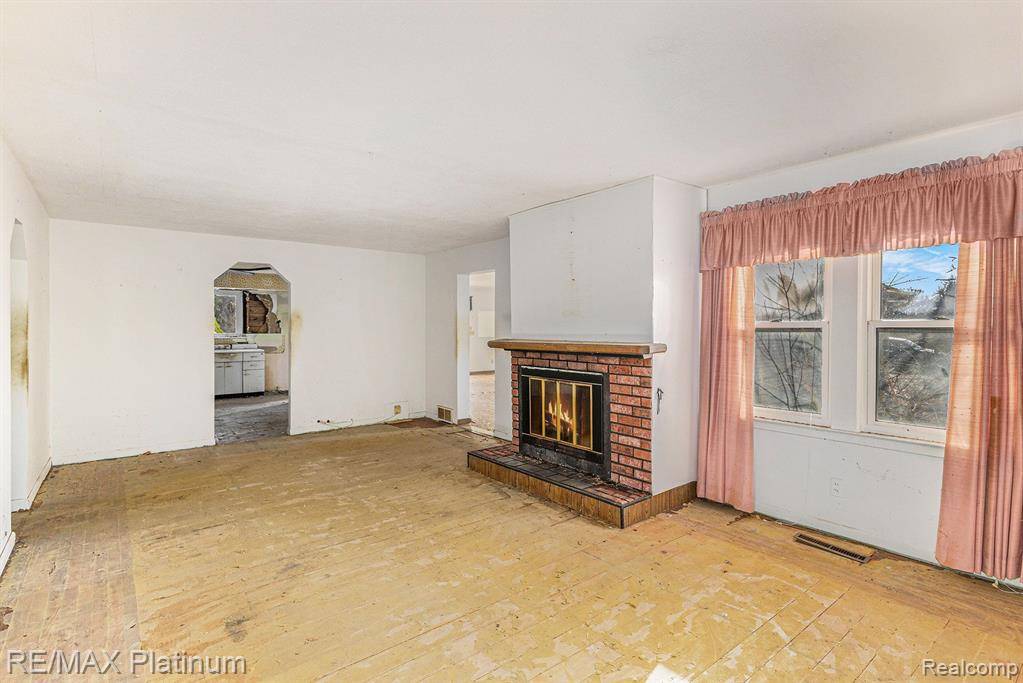 Napoleon Twp, MI 49230,10649 SHARON VALLEY Road
