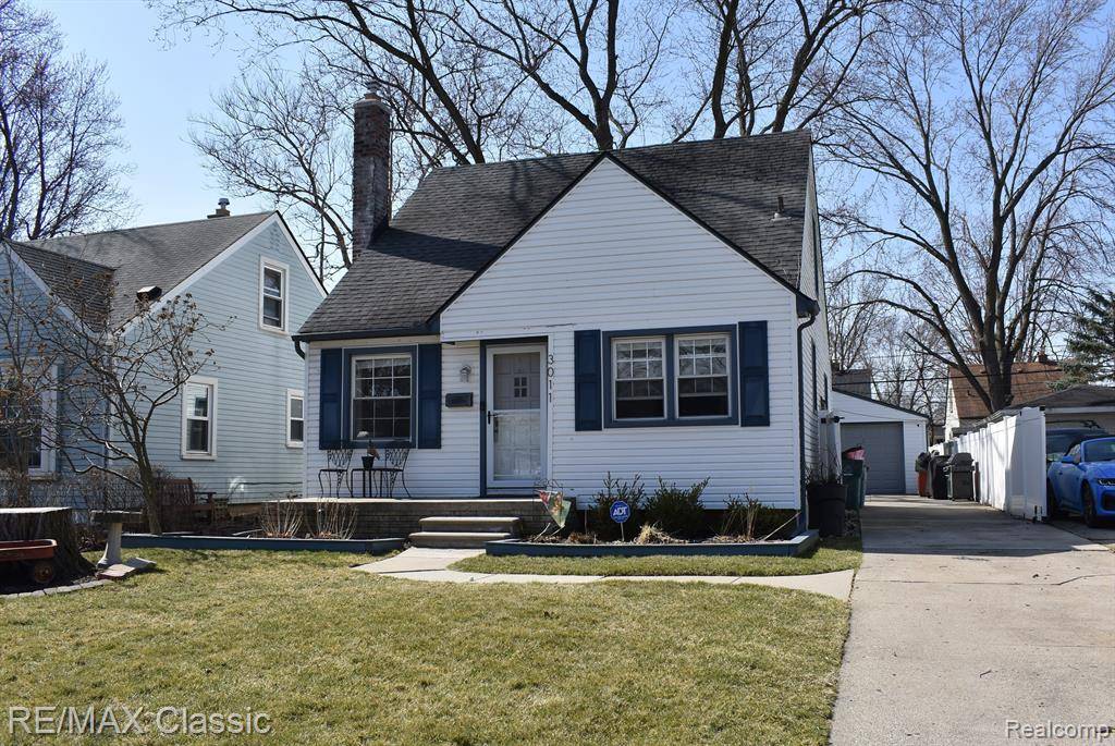 Berkley, MI 48072,3011 ELLWOOD Avenue