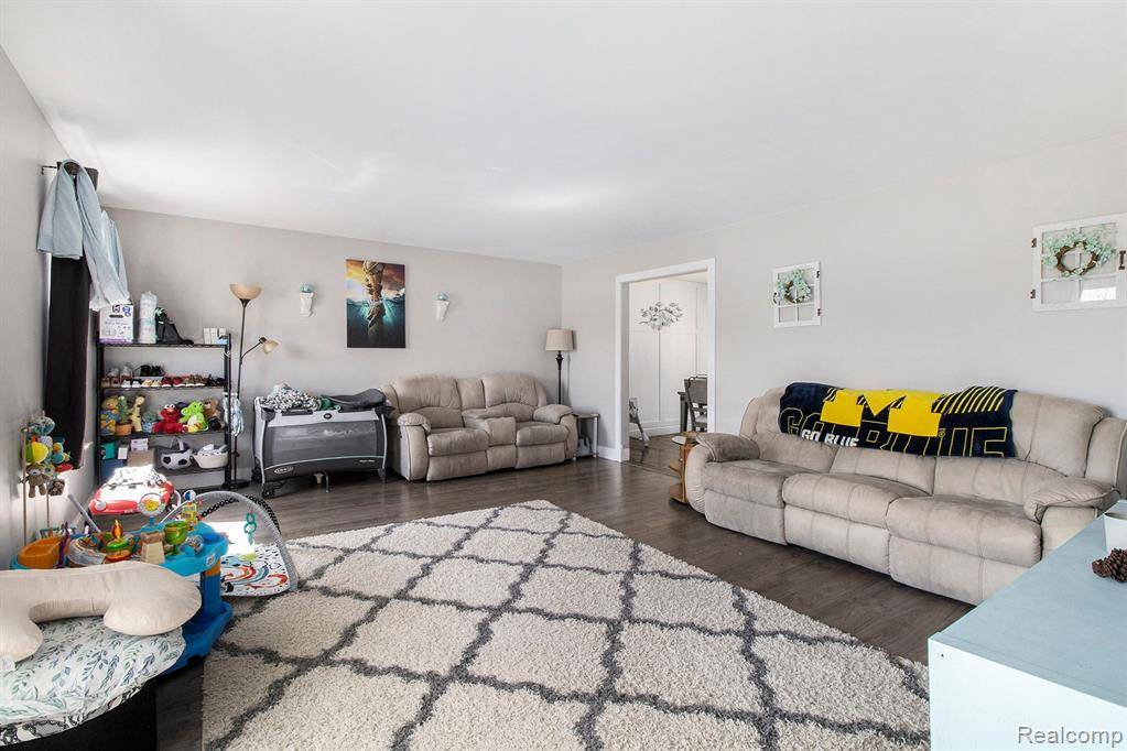 Mt. Morris Twp, MI 48458,5426 W MOUNT MORRIS Road