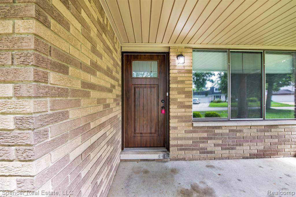 Troy, MI 48085,6280 Walker Drive