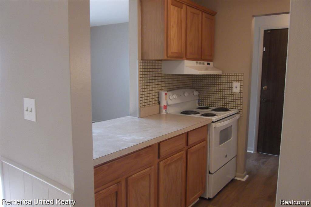 Waterford Twp, MI 48327,7020 VILLA Drive 1