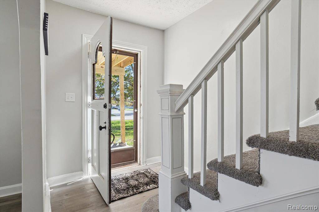 Huron Twp, MI 48164,23010 WALTZ Road