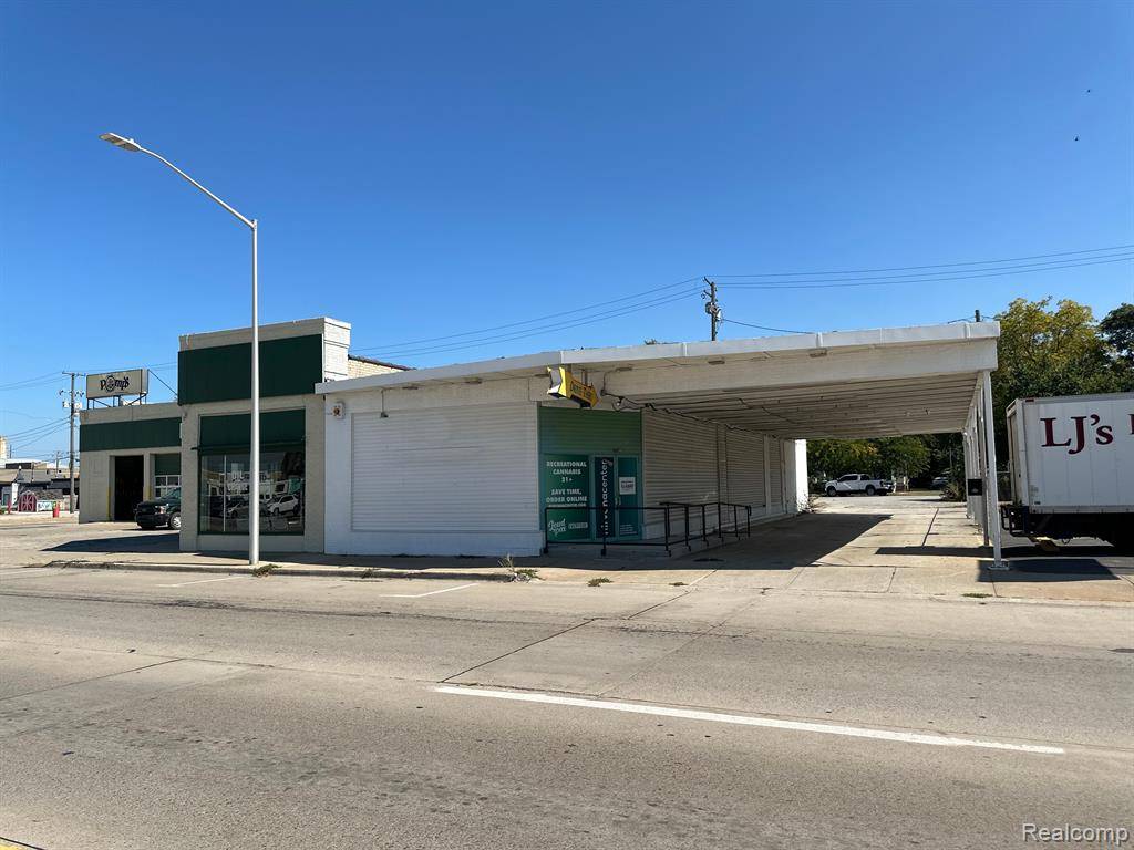 Bay City, MI 48708,412 WASHINGTON Avenue