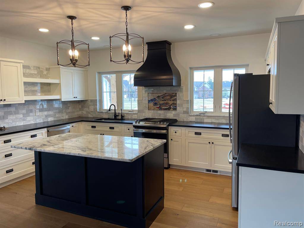 Commerce Twp, MI 48382,1780  Sadie Shore Drive