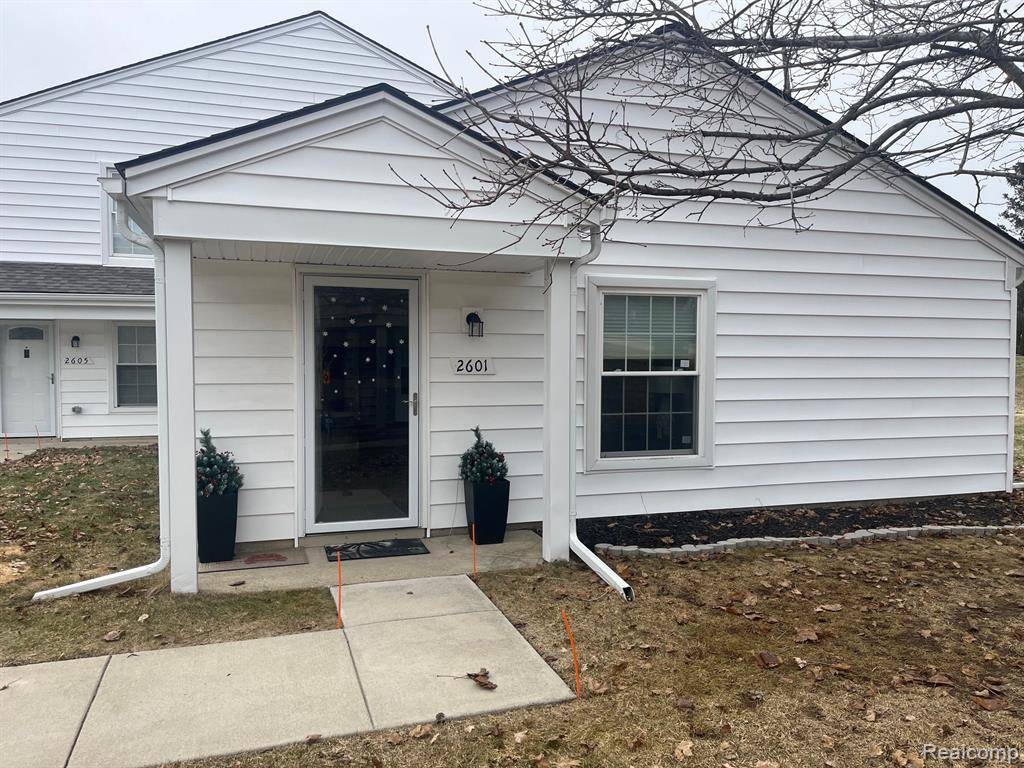Orion Twp, MI 48360,2601 THORNBRIER