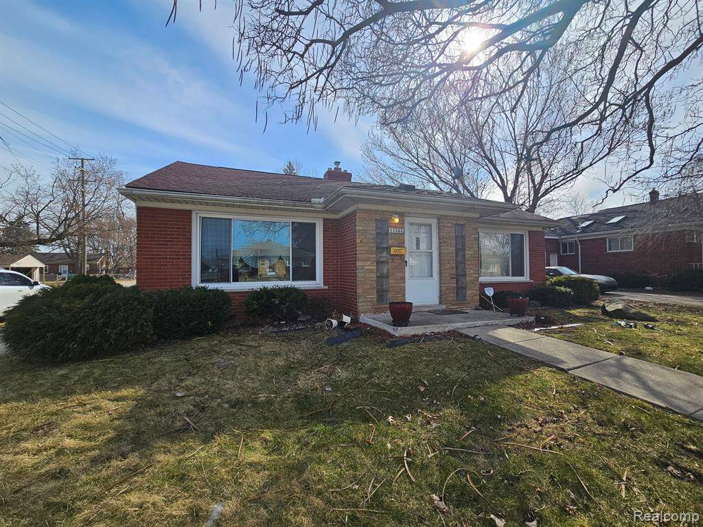 Eastpointe, MI 48021,22858 RAUSCH Avenue