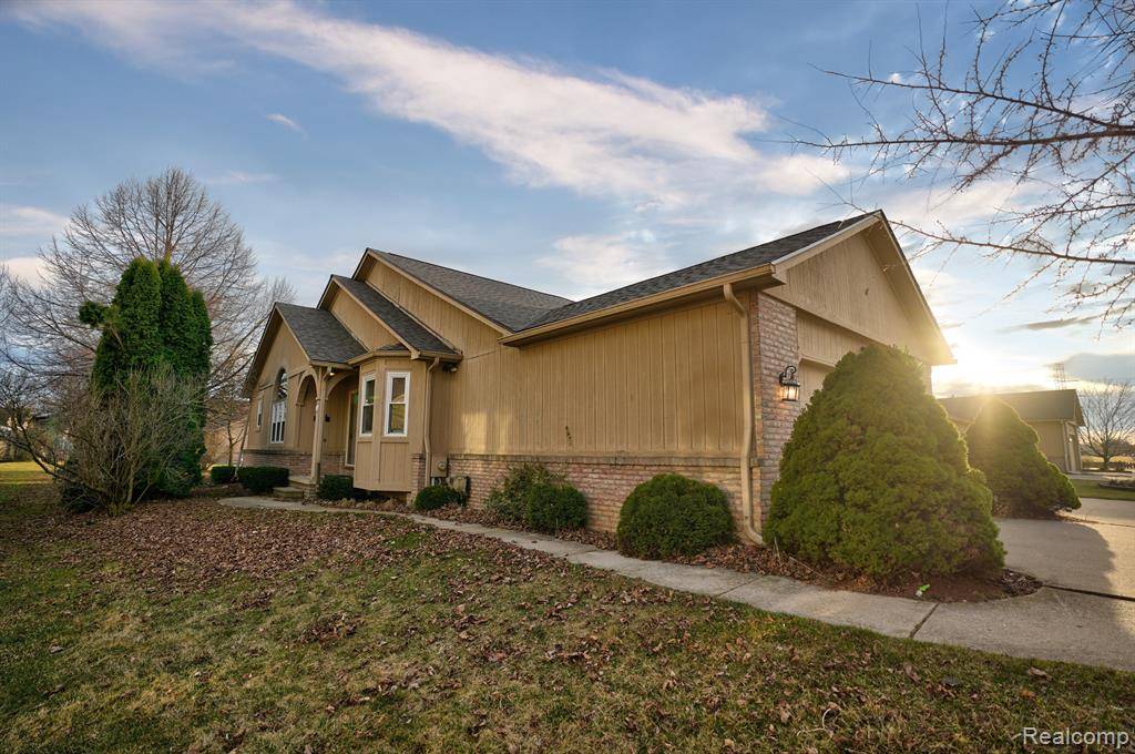 Flint Twp, MI 48532,6407  Beecher  Road