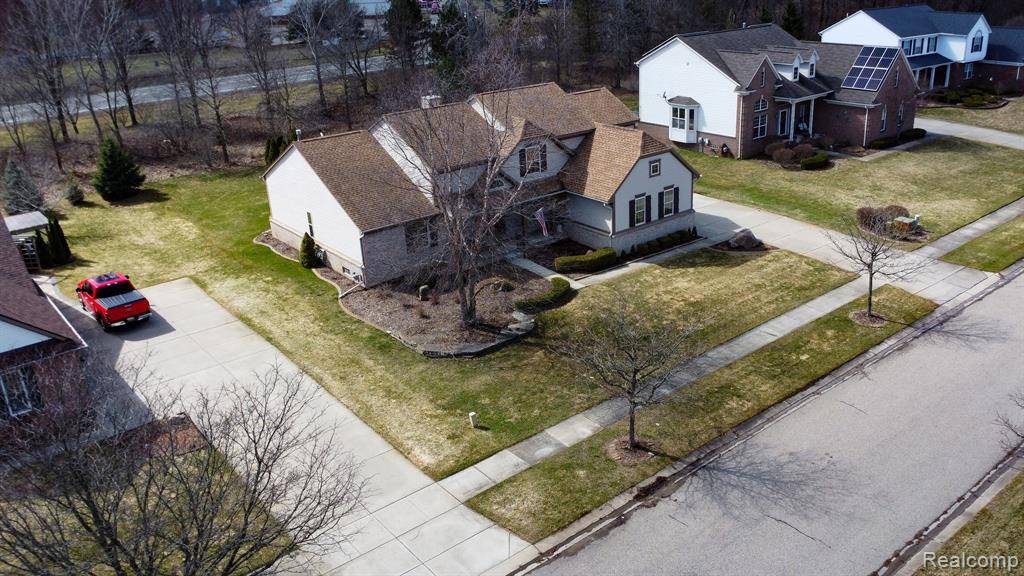 Springfield Twp, MI 48348,10213 WELLINGTON Drive