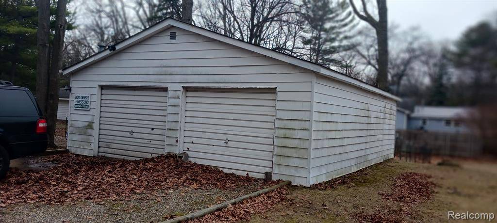 Caseville, MI 48725,4827 LORI LU Drive