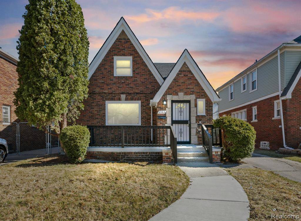 Detroit, MI 48224,5944 COURVILLE Street
