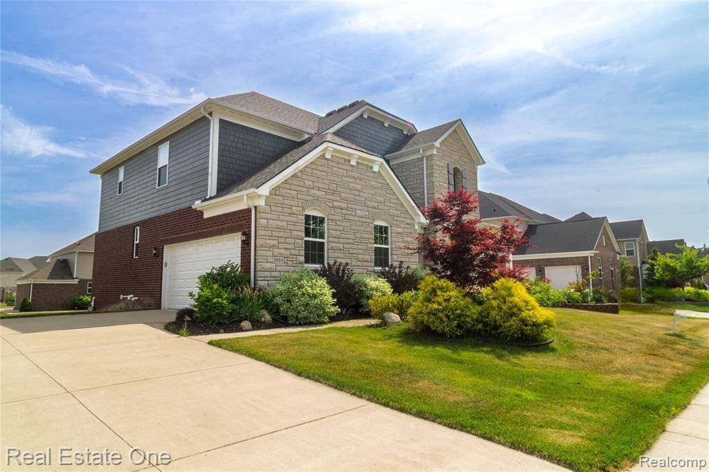 Commerce Twp, MI 48390,2959 MONTGOMERY Circle