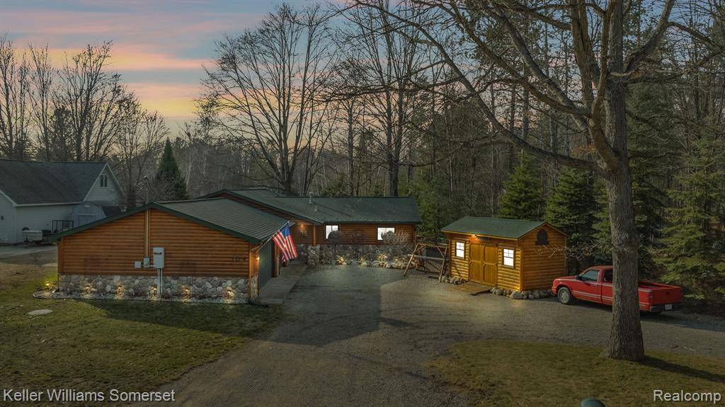 Denton Twp, MI 48651,104 HAZELWOOD Drive