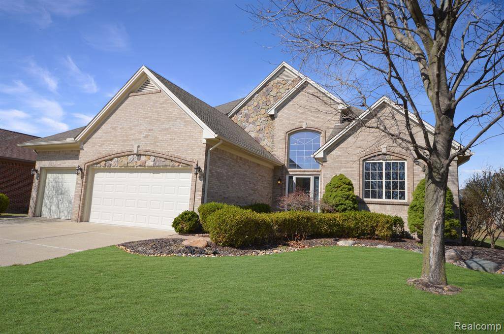 Macomb Twp, MI 48044,21327 Carlton Drive