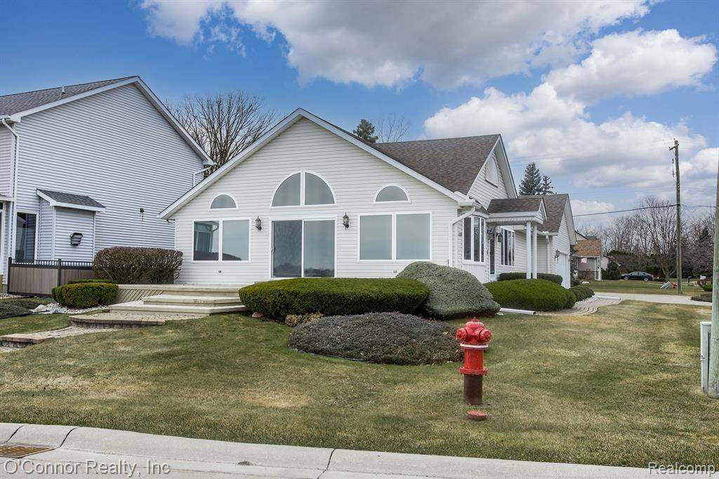Marysville, MI 48040,2560 RIVER Road