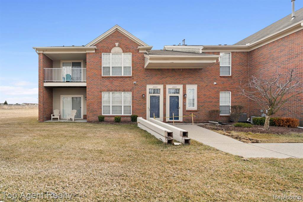 Chesterfield Twp, MI 48051,28205 AURORA Lane