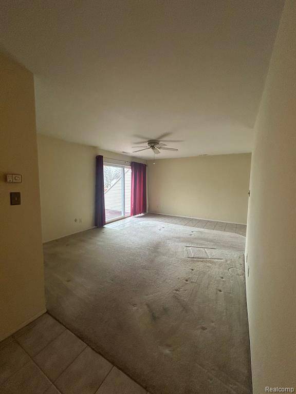 Grosse Ile Twp, MI 48138,8127 COLONY Drive 21