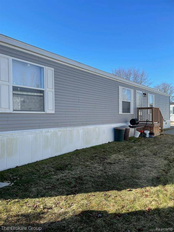 Bruce Twp, MI 48065,12459 SAINT MICHEL Avenue