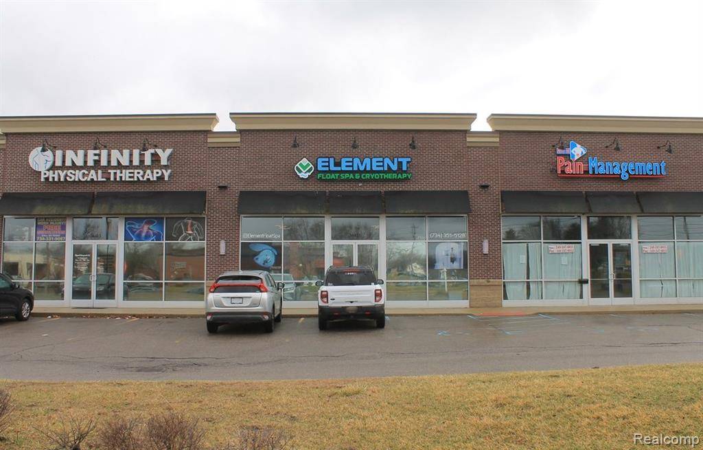 Westland, MI 48185,36403 Warren Road 36423