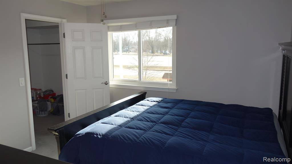 Harrison Twp, MI 48045,38804 LANSE CREUSE Street 92