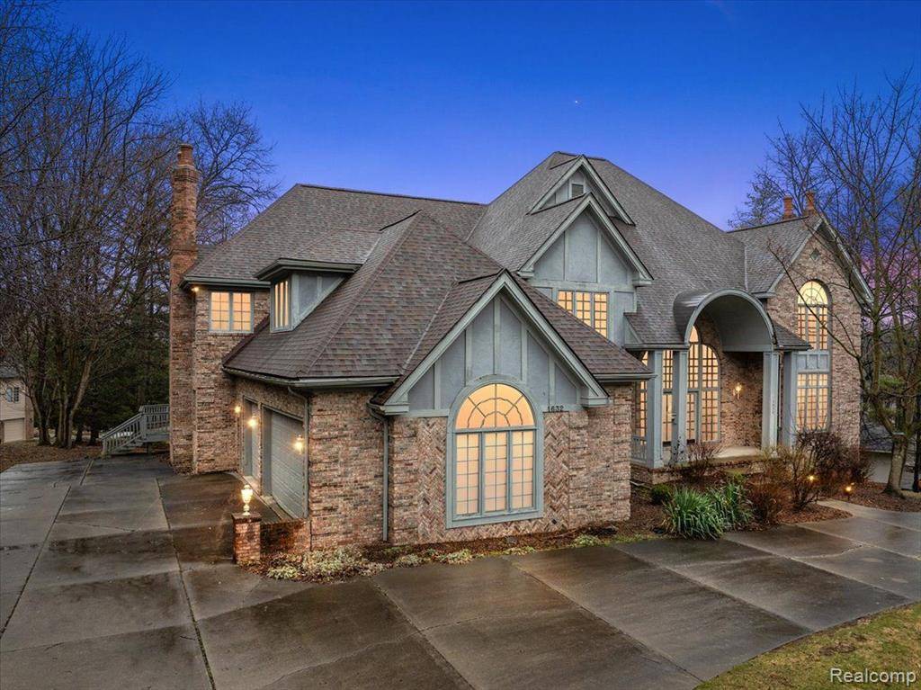Rochester Hills, MI 48306,1632 Scenic Hollow Drive