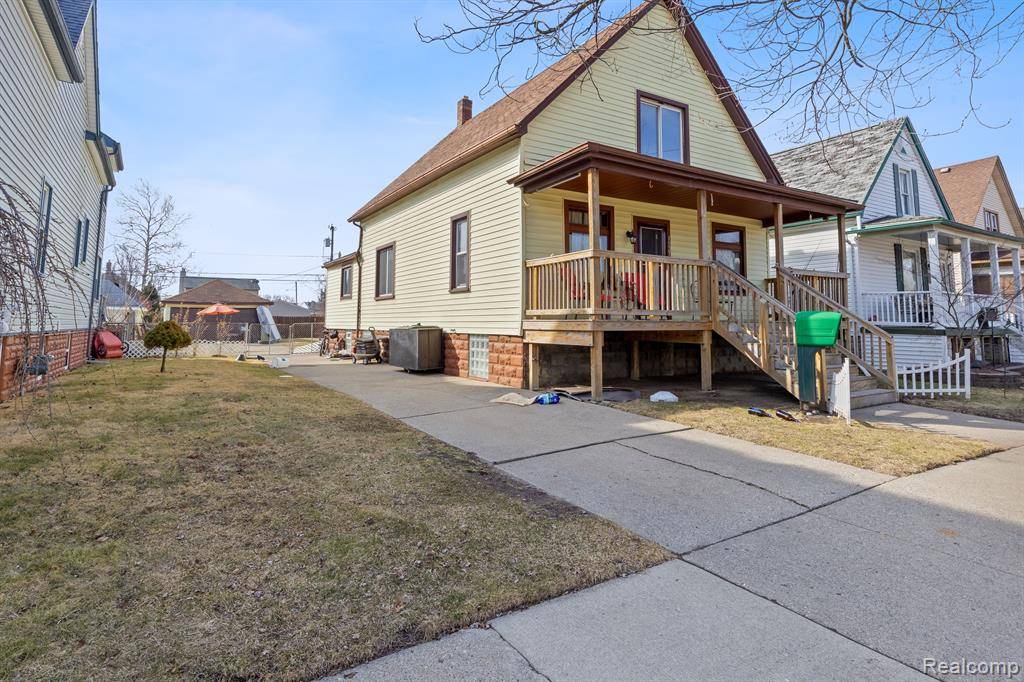 Wyandotte, MI 48192,1137 ELM Street