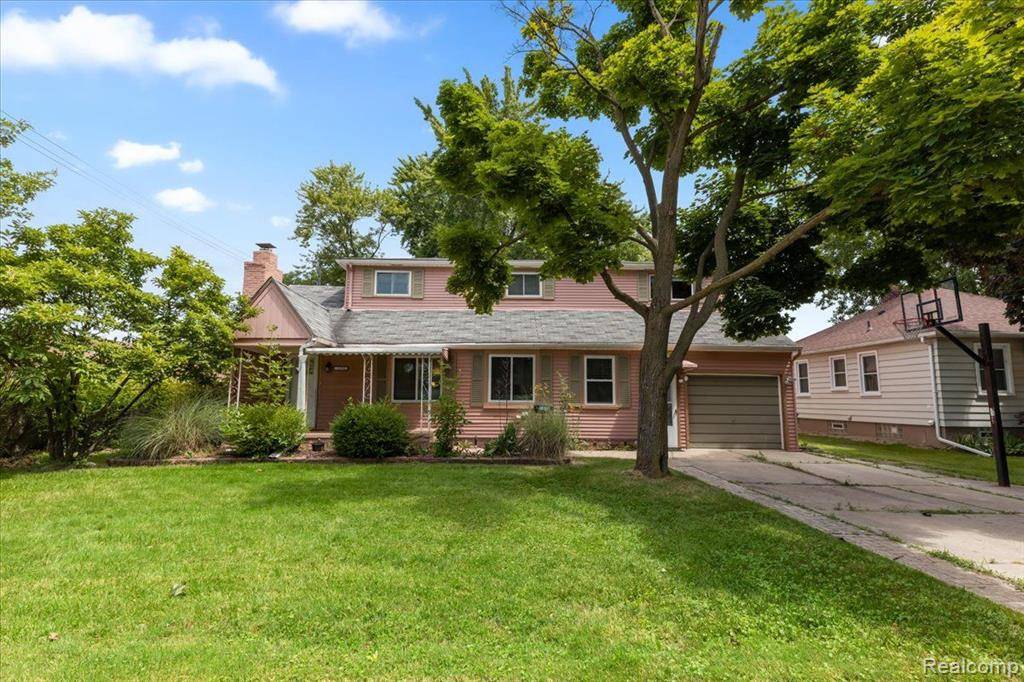 St. Clair Shores, MI 48080,21515 SHADY LANE Avenue