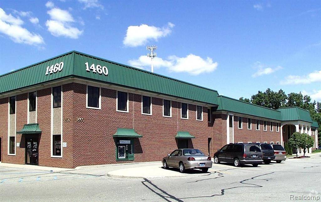 Rochester Hills, MI 48309,1460 WALTON Boulevard 101