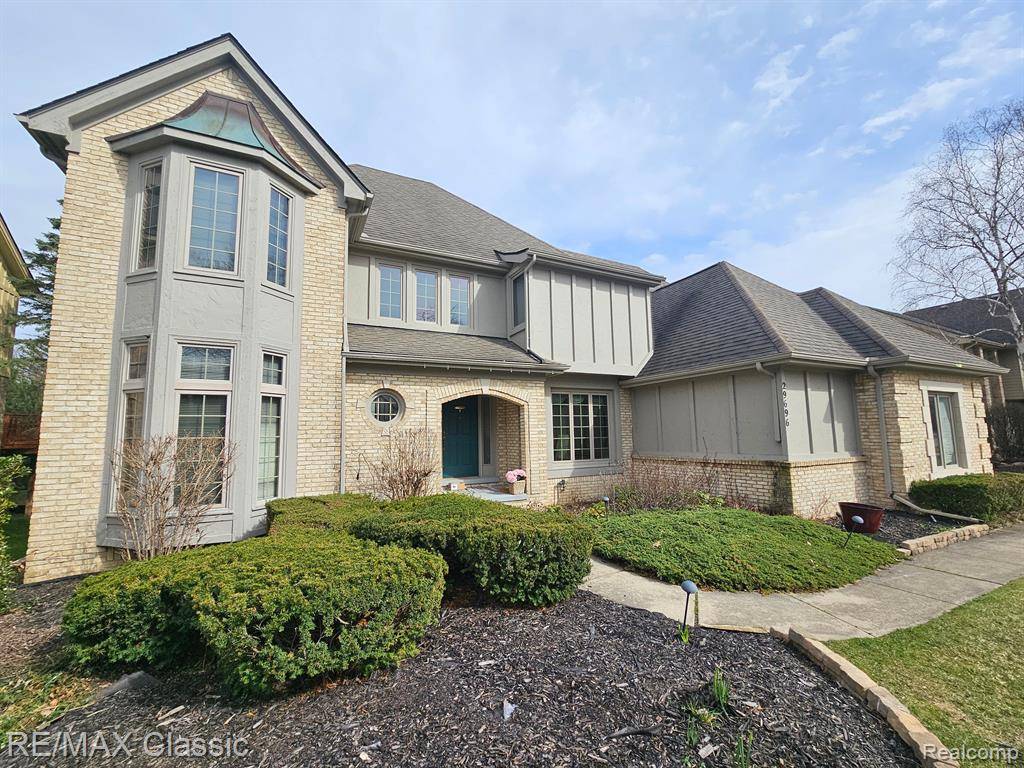 Farmington Hills, MI 48331,29696 HARROW Drive