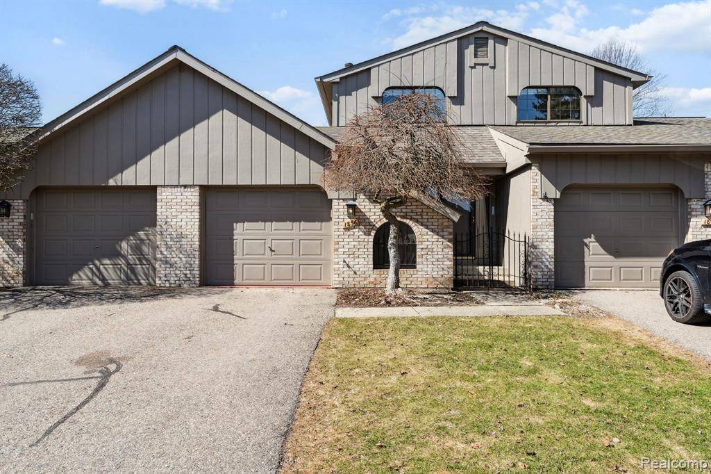Rochester Hills, MI 48309,1836 Van Hill Court
