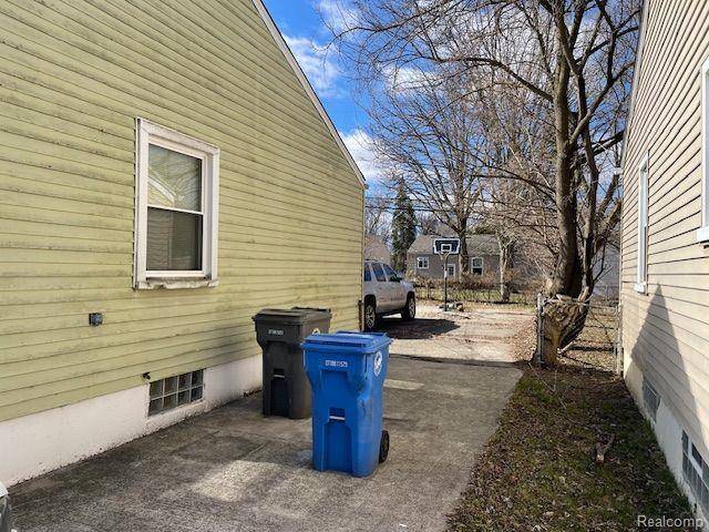 Inkster, MI 48141,1376 WOODLAND Drive