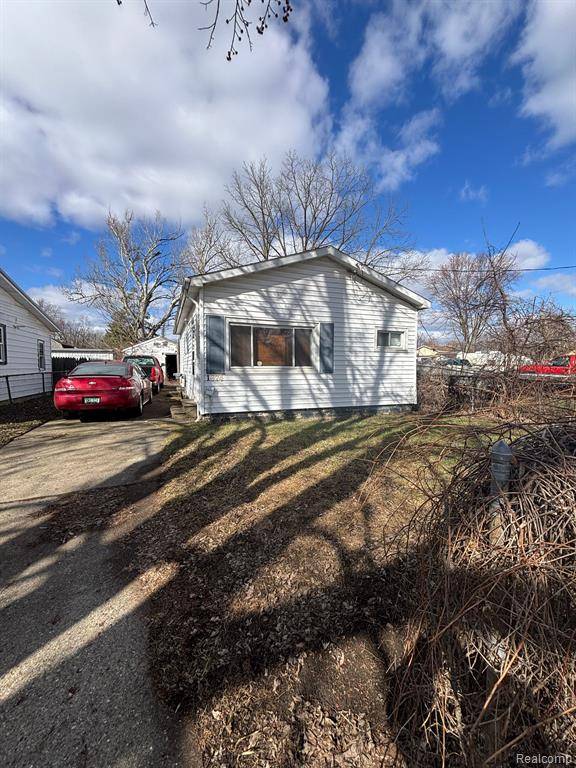 Mt. Morris Twp, MI 48505,1374 KNICKERBOCKER Avenue