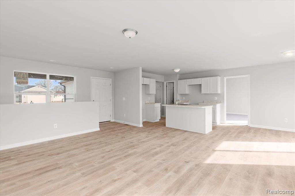 Burton, MI 48519,3138 Daisy Way