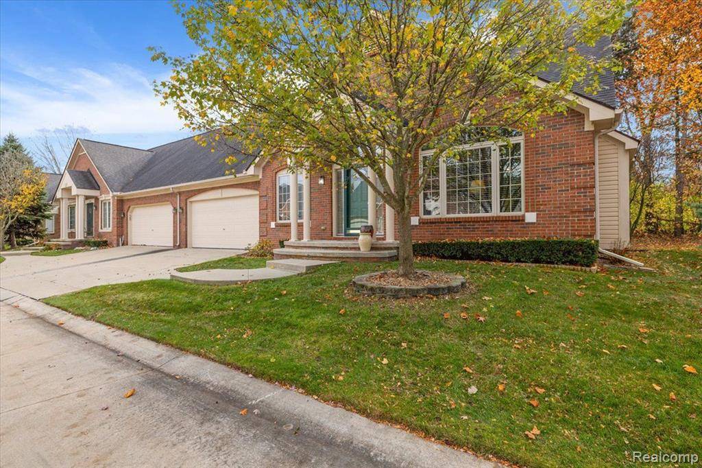 Clinton Twp, MI 48038,16580 Ventura Circle