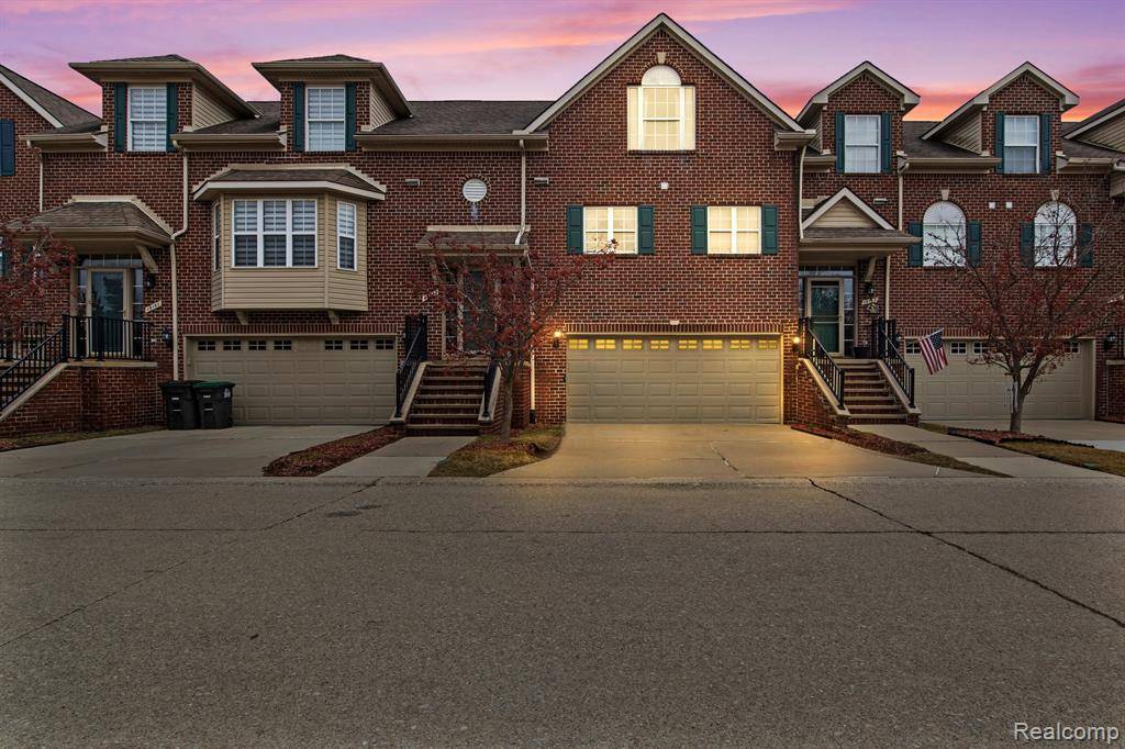Taylor, MI 48180,13161 GOLF POINTE Drive
