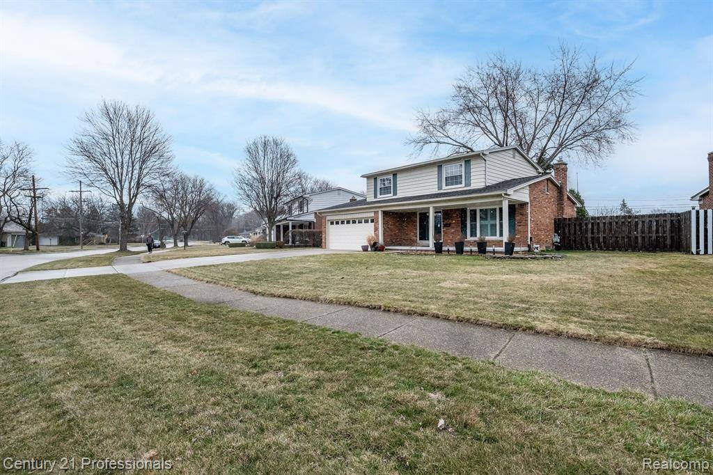 Sterling Heights, MI 48310,4256 BIEBER Drive