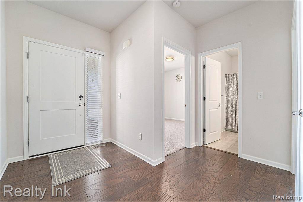 Canton Twp, MI 48188,47653 FOWLER CREEK Drive