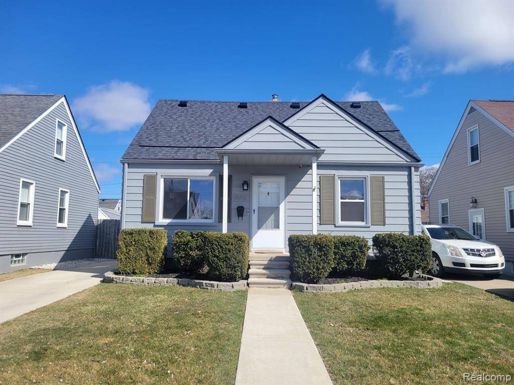 St. Clair Shores, MI 48080,19701 AVALON Street