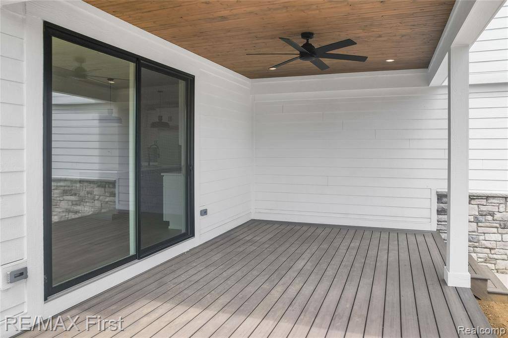 Brighton Twp, MI 48114,11152 Spruce Point Dr