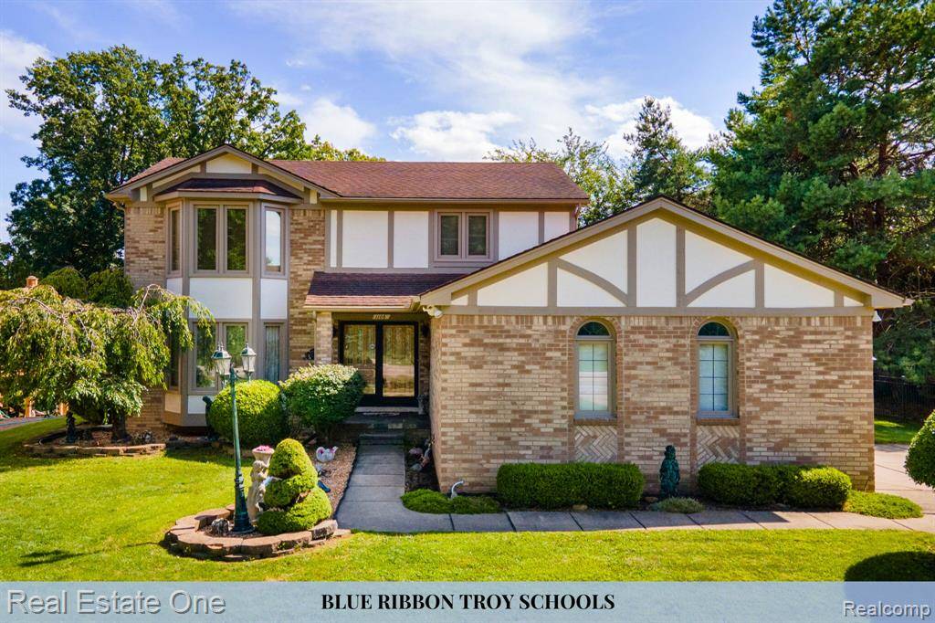 Troy, MI 48085,1106 E SOUTH Boulevard