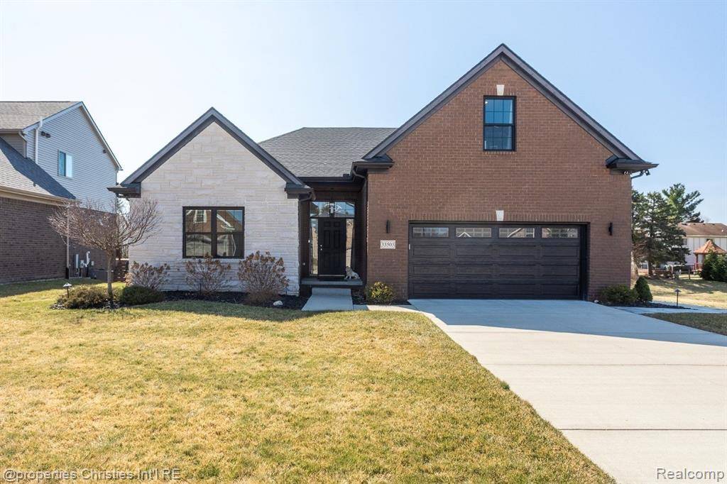 Livonia, MI 48152,33503 CAPRI COURT