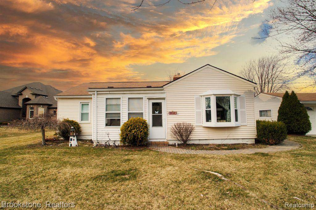 Macomb Twp, MI 48044,19383 22 MILE Road