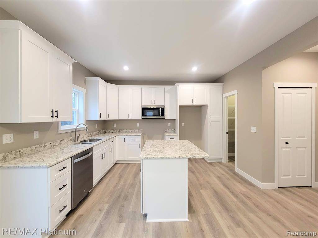 Mundy Twp, MI 48473,7460 SKYLAR Court