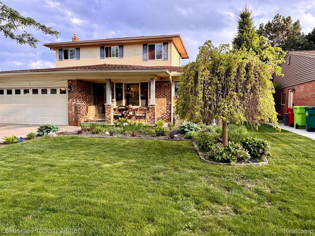 Macomb Twp, MI 48044,15720 JENNIFER Drive
