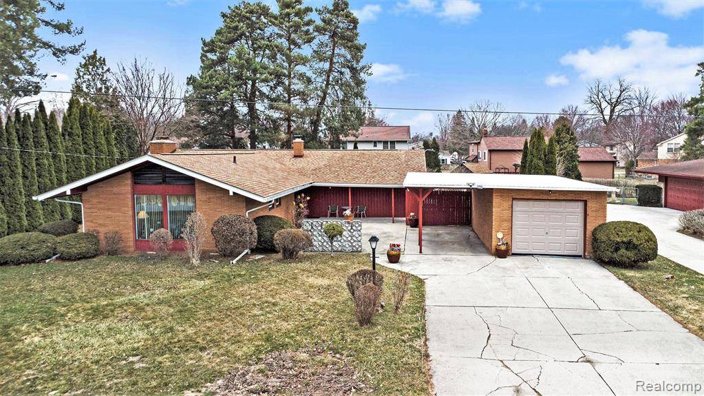 Saginaw Twp, MI 48603,5178 HELGA Street